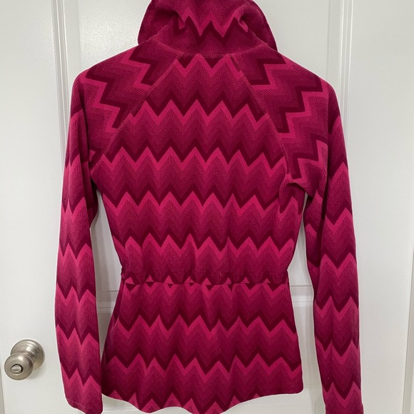 Pink North Face Fleece - Picture 2 of 4